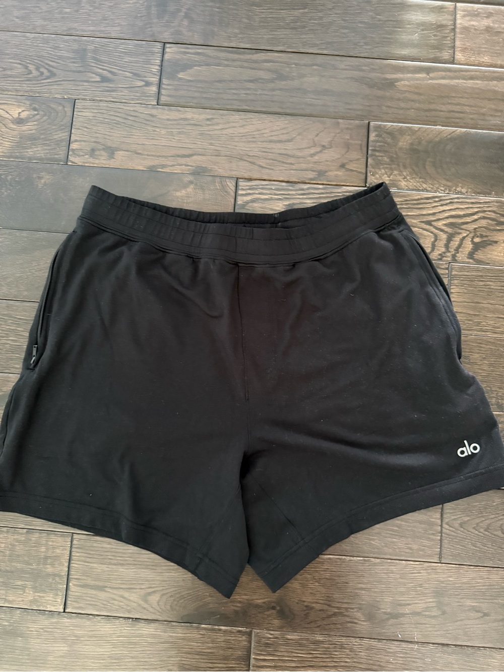 ALO Yoga Men’s Black Performance Athletic Shorts